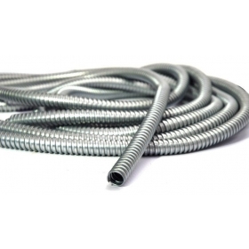 Gofruotas aus metall vamzdis D32 (ritė 25m)