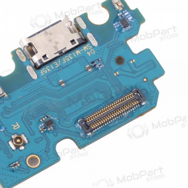 Samsung M135 Galaxy M13 2022 Ladeanschluss und Mikrofonanschluss (service pack) (original) Samsung M135 Galaxy M13 2022 Ladeanschluss und Mikrofonanschluss (service pack) (original)
